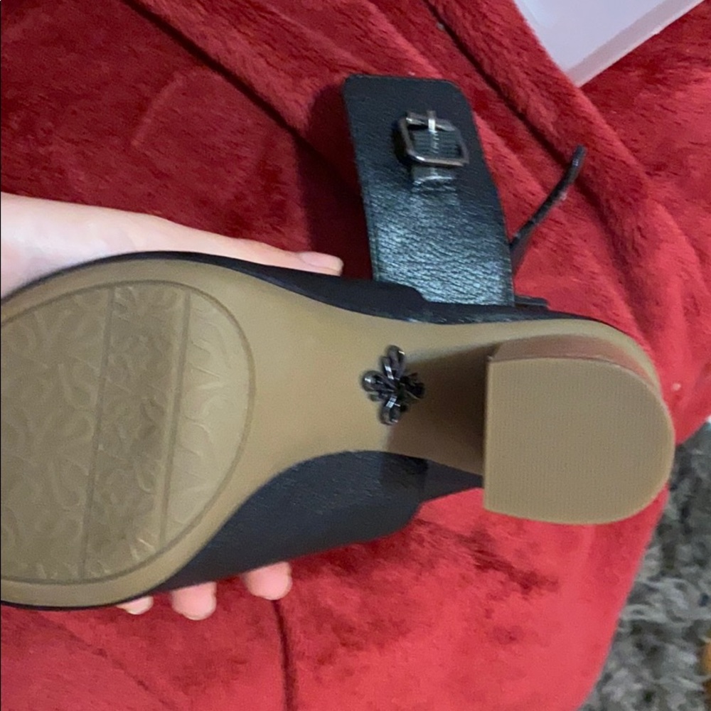 Open toe booties - Picture 5 of 5